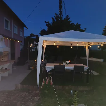 Monts Et Reves Bed & Breakfast Ramonchamp Room photo