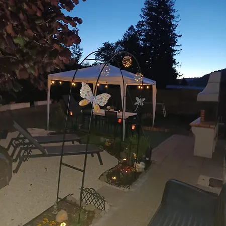 Monts Et Reves Bed & Breakfast Ramonchamp Room photo